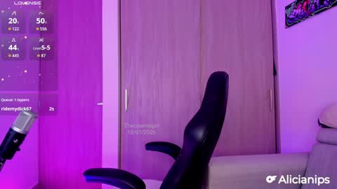 Alicia Alikath  online show from January 16, 1:26 pm