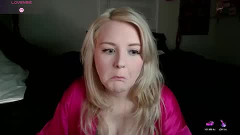 Kassandra Grant online show from May 6, 4:41 am