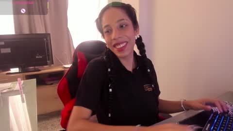 Snapshot of thedevil_boobs chatting on September 10, 1:33 pm Keiko online show from September 10, 1:33 pm