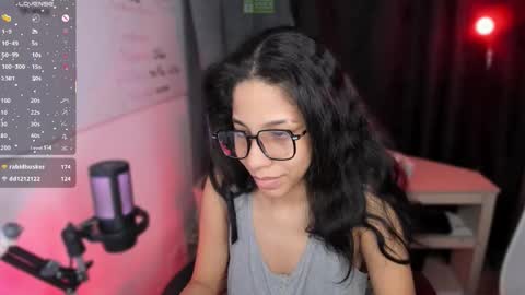 Snapshot of thedevil_boobs chatting on September 29, 3:33 am Keiko online show from September 29, 3:33 am