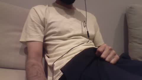 Snapshot of thedickhard1010 chatting on December 30, 7:04 am thedickhard1010 online show from December 30, 7:04 am