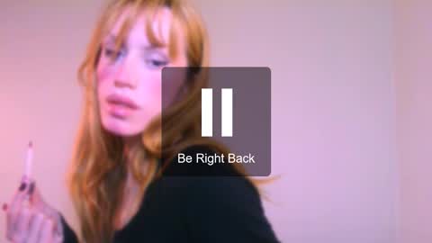 Snapshot of thedollxxxperience chatting on December 14, 8:24 pm Yolanda online show from December 14, 8:24 pm