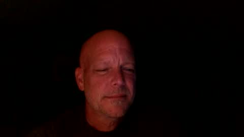 Snapshot of thedoug07 chatting on May 16, 3:25 am thedoug07 online show from May 16, 3:25 am