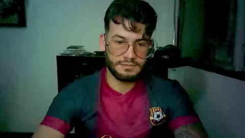 Snapshot of thedragonboyxxx chatting on March 12, 5:46 am thedragonboyxxx online show from March 12, 5:46 am