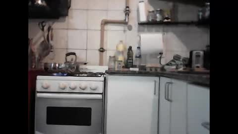 Snapshot of thedudnextdoor chatting on February 22, 10:52 pm thedudnextdoor online show from February 22, 10:52 pm