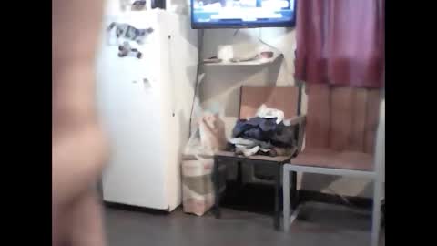 Snapshot of thedudnextdoor chatting on October 13, 10:10 pm thedudnextdoor online show from October 13, 10:10 pm