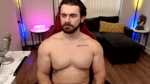 Snapshot of theeestallion33 chatting on October 30, 9:48 pm The Stallion online show from October 30, 9:48 pm