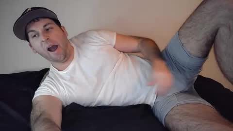 Theetwohander online show from March 3, 3:23 am