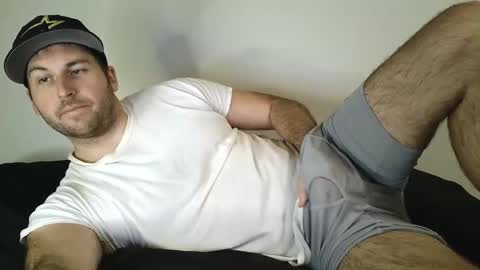 Snapshot of theetwohander chatting on May 10, 4:50 am Theetwohander online show from May 10, 4:50 am