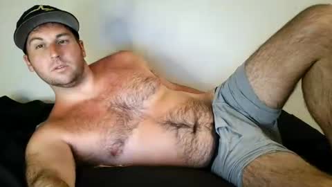 Snapshot of theetwohander chatting on July 22, 3:09 am Theetwohander online show from July 22, 3:09 am