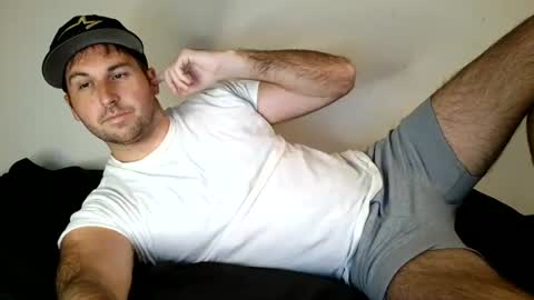 Snapshot of theetwohander chatting on July 29, 1:04 am Theetwohander online show from July 29, 1:04 am