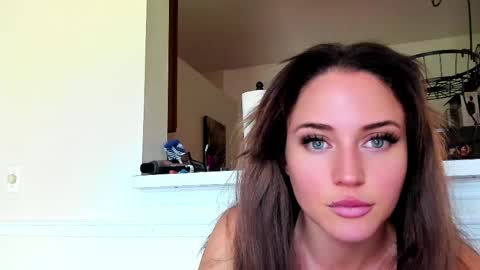 Venus Steele online show from June 6, 12:54 pm