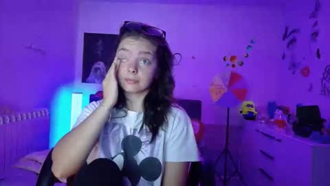 TheFarmergirl online show from September 11, 3:39 am