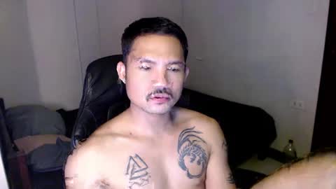 Snapshot of thefriskyasian chatting on December 27, 7:57 pm Jaycee online show from December 27, 7:57 pm