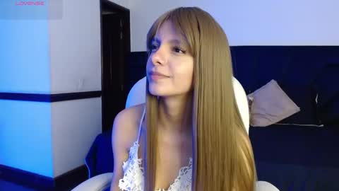 Snapshot of thegodmother_gh chatting on May 23, 3:45 am Peyton online show from May 23, 3:45 am