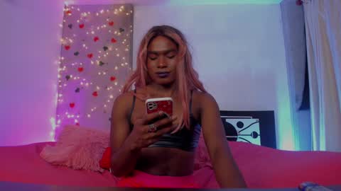 Goldie online show from January 11, 1:48 am