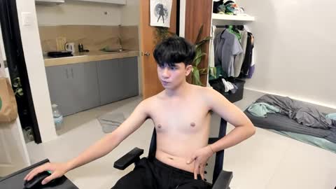 Green online show from December 1, 4:29 pm