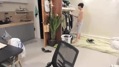 Green online show from October 3, 5:21 pm