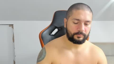 Snapshot of theguardian7 chatting on November 23, 10:26 am theguardian7 online show from November 23, 10:26 am