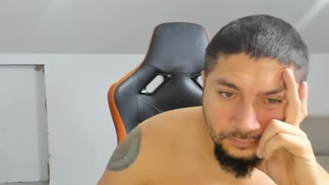 Snapshot of theguardian7 chatting on December 20, 2:57 pm theguardian7 online show from December 20, 2:57 pm