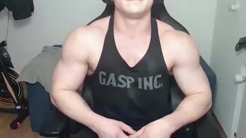 Snapshot of theguyfrombehind chatting on April 2, 2:26 pm Alex online show from April 2, 2:26 pm