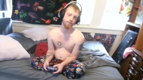 Snapshot of thehotfoxdd chatting on September 17, 4:41 pm fuzzyfox online show from September 17, 4:41 pm