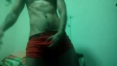 Snapshot of thehousedog chatting on February 25, 8:30 pm thehousedog online show from February 25, 8:30 pm