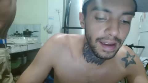 Snapshot of thehousedog chatting on March 11, 4:10 am thehousedog online show from March 11, 4:10 am