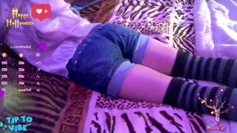 Snapshot of thehushvibe chatting on October 23, 5:29 am Jav online show from October 23, 5:29 am