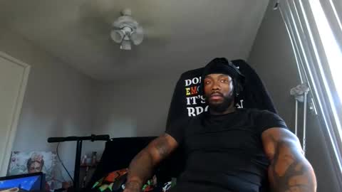 IXMCOUPLE444 online show from April 12, 12:26 am