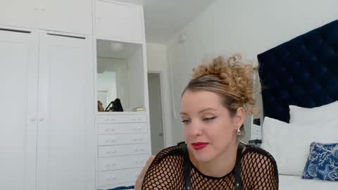 Lily Marie online show from October 20, 7:58 pm