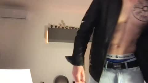 Snapshot of thejoker888 chatting on December 23, 10:55 pm Master Joker online show from December 23, 10:55 pm