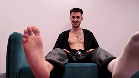 Snapshot of thejoker888 chatting on October 17, 11:51 pm Master Joker online show from October 17, 11:51 pm