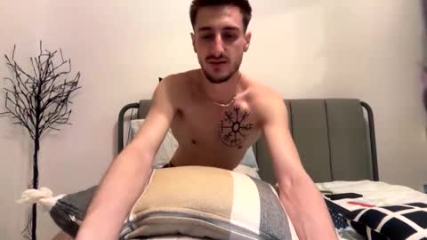 Snapshot of thejoker888 chatting on December 15, 1:54 am Master Joker online show from December 15, 1:54 am