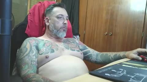 Snapshot of thekier chatting on March 27, 7:24 pm thekier online show from March 27, 7:24 pm
