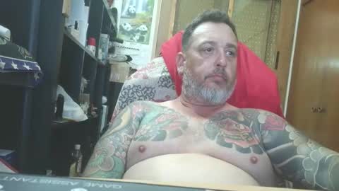 Snapshot of thekier chatting on May 9, 12:10 pm thekier online show from May 9, 12:10 pm