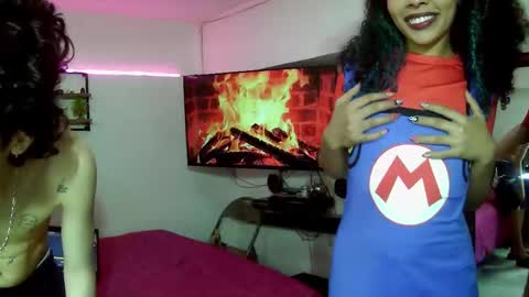 Snapshot of theking11220 chatting on November 1, 5:20 am theking11220 online show from November 1, 5:20 am