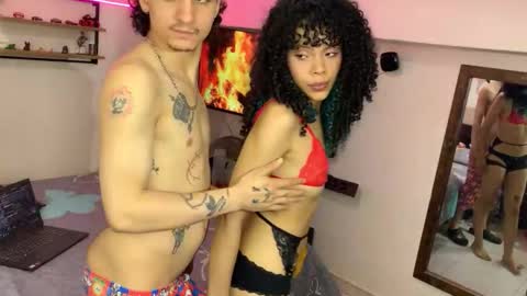 Snapshot of theking11220 chatting on December 20, 5:03 am theking11220 online show from December 20, 5:03 am