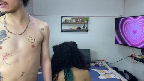 theking11220 online show from April 5, 12:02 pm