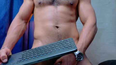 Snapshot of thekingerick chatting on September 22, 3:52 am thekingerick online show from September 22, 3:52 am