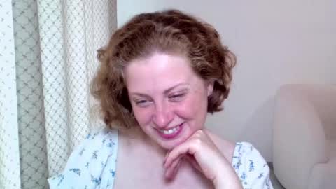 Ella online show from October 10, 8:02 am