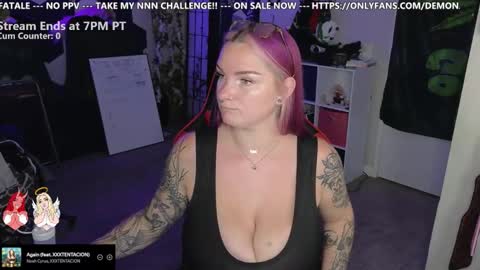 Lilith Jane online show from November 6, 1:06 am