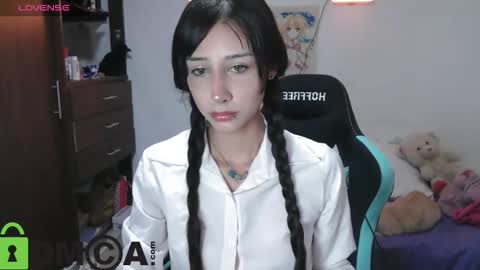 Snapshot of themetalpetal chatting on October 2, 5:03 am themetalpetal online show from October 2, 5:03 am