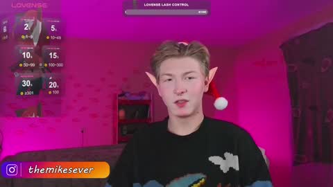 Snapshot of themikesever chatting on December 7, 5:53 pm Sever online show from December 7, 5:53 pm