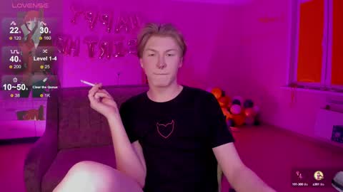 Snapshot of themikesever chatting on February 21, 6:04 pm Sever online show from February 21, 6:04 pm