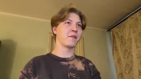 Snapshot of themikesever chatting on September 28, 1:22 am Sever online show from September 28, 1:22 am