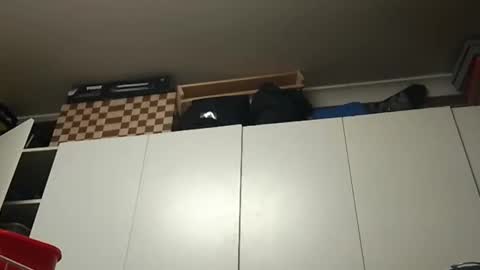 Snapshot of themilfandii chatting on March 20, 8:35 pm themilfandii online show from March 20, 8:35 pm