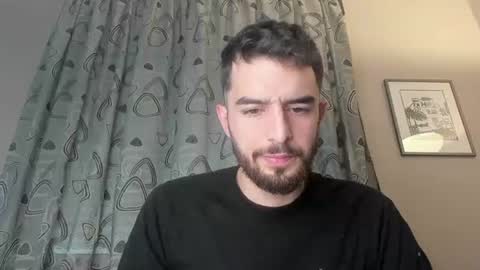 themmistokles online show from December 6, 11:00 am