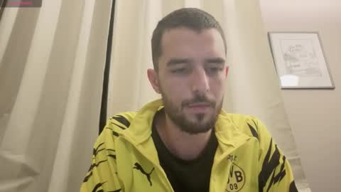 themmistokles online show from October 3, 7:55 pm