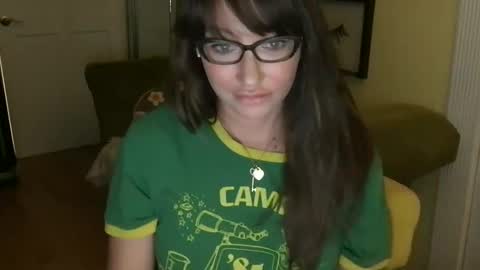 Cach Nelson online show from November 9, 9:29 am